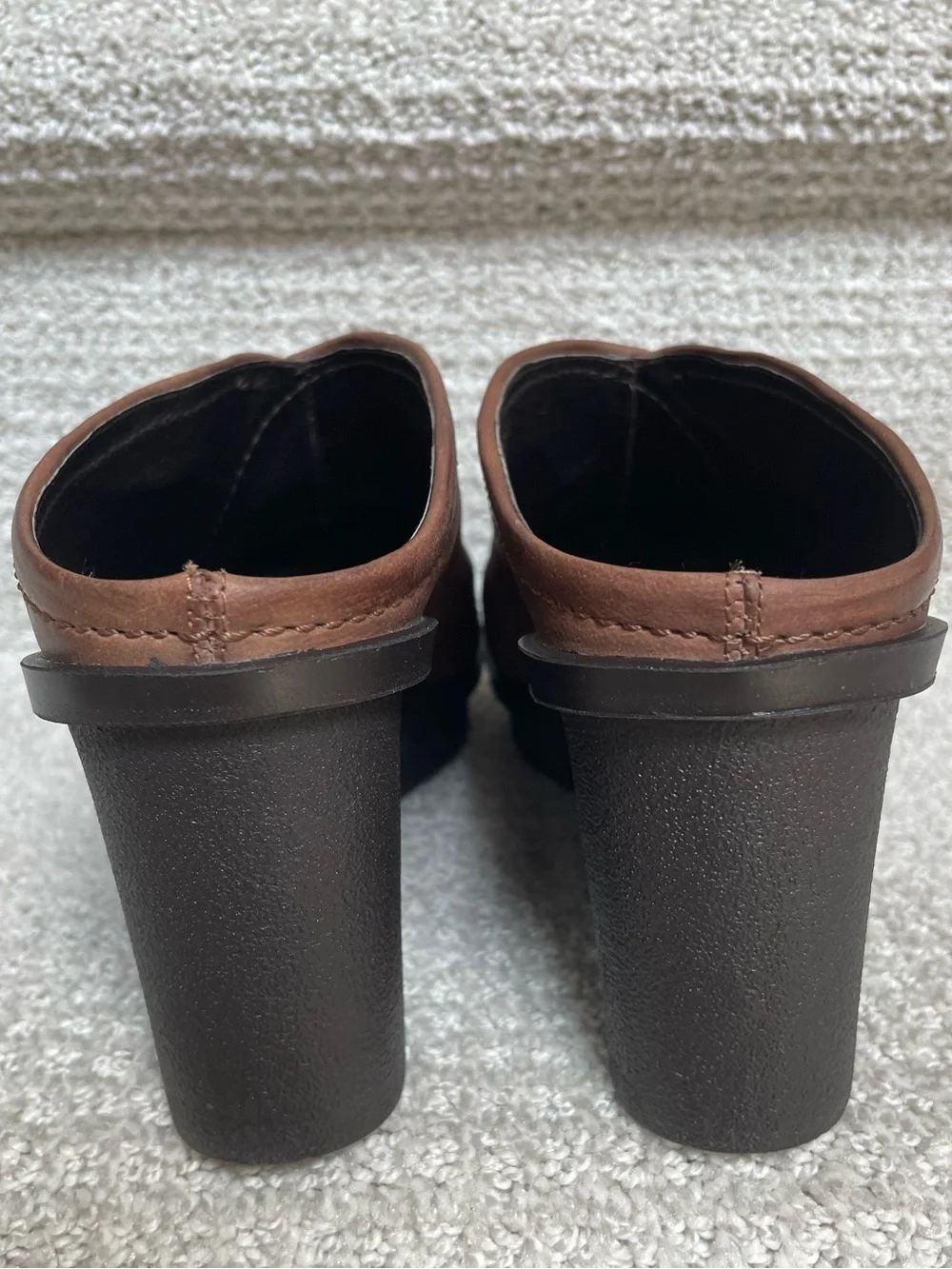 Donald J Pliner Brown Leather Slip On Wedge Shoes Casual Western Made in Italy